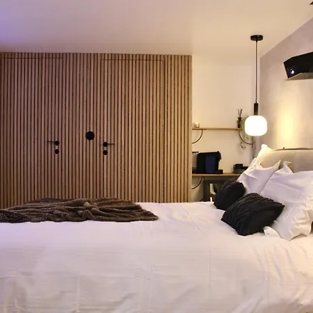 펜션 Love Room Spa Presles (Val d'Oise)